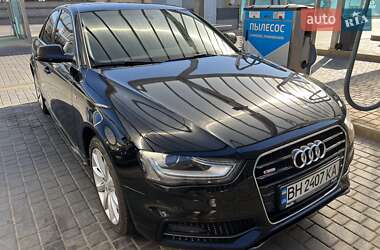 Audi A4 2014