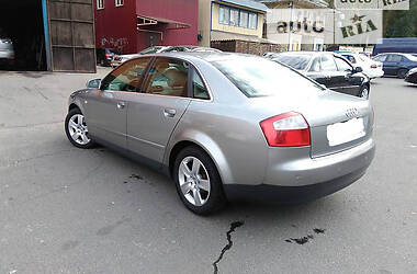 Седан Audi A4 2002 в Києві