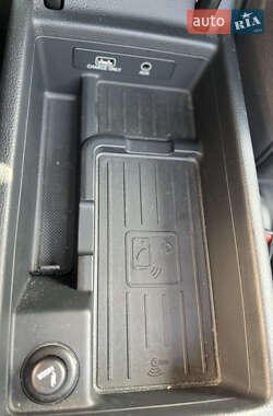 Универсал Audi A4 2018 в 