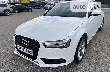 Седан Audi A4 2012 в Кропивницком