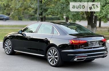 Седан Audi A4 2020 в Одесі