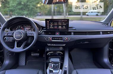 Седан Audi A4 2020 в Одесі