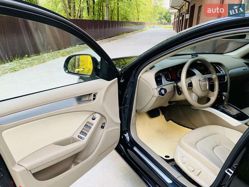 Универсал Audi A4 2009 в Ивано-Франковске