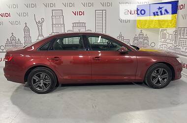 Седан Audi A4 2016 в Киеве