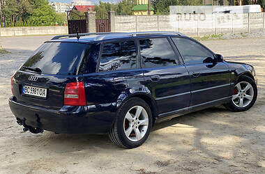 Унiверсал Audi A4 1999 в Новояворівську