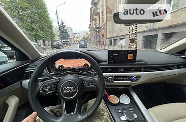 Седан Audi A4 2018 в 