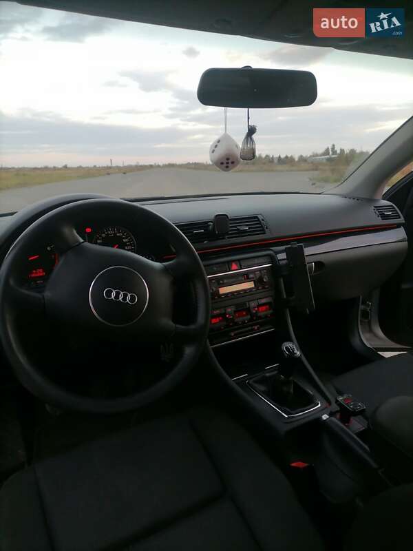 Седан Audi A4 2001 в Ровно фото 2 Седан Audi A4 2001 в Ровно
