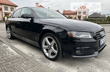 Седан Audi A4 2011 в Червонограде