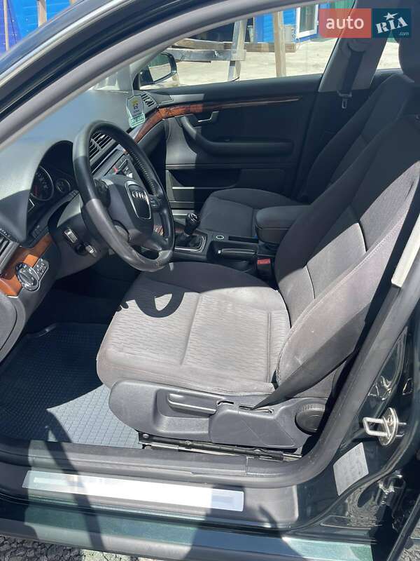 Универсал Audi A4 2006 в Первомайске