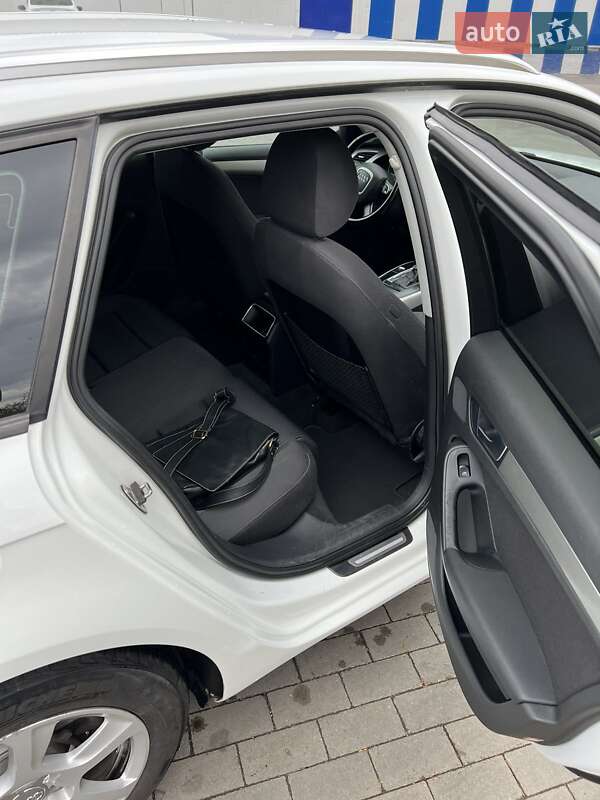 Универсал Audi A4 2011 в Одессе