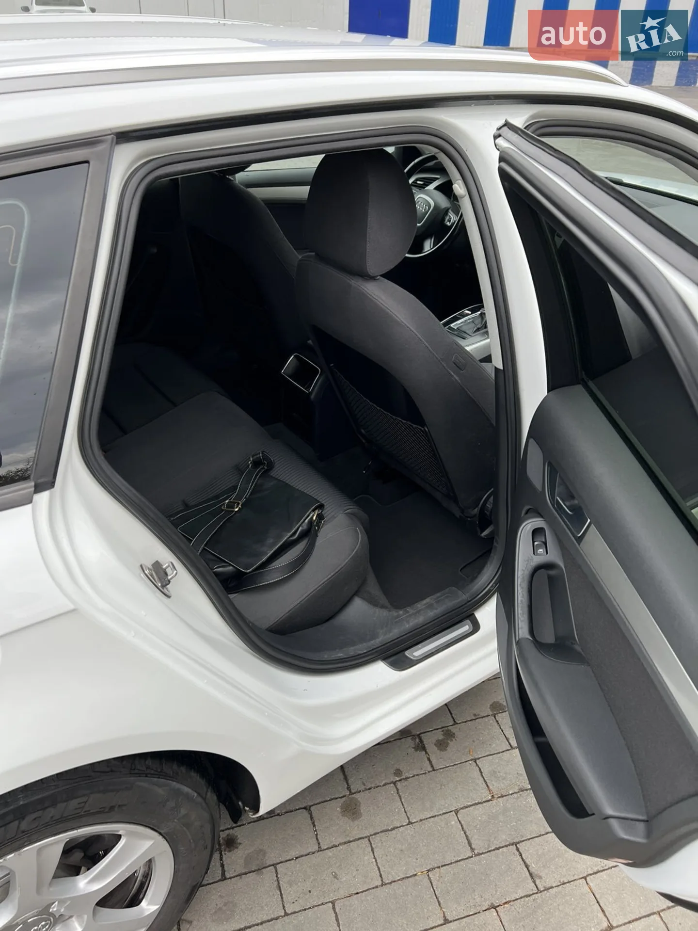 2011 Audi A4 - мініатюра 5