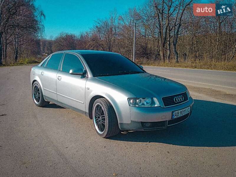 Седан Audi A4 2001 в Виннице