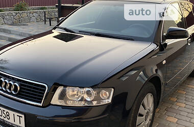Універсал Audi A4 2004 в 