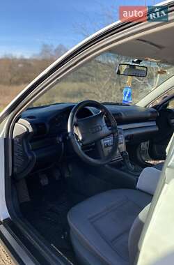 Универсал Audi A4 1997 в 