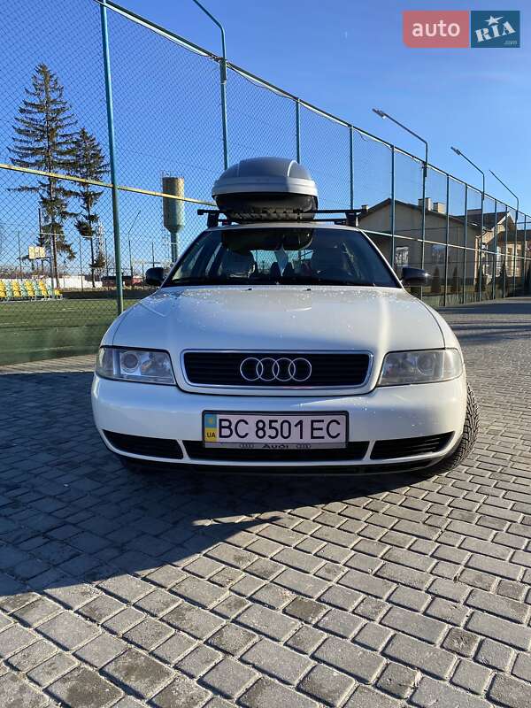 Универсал Audi A4 1997 в Львове