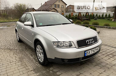 Седан Audi A4 2001 в Полонному