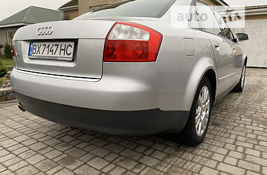 Седан Audi A4 2001 в Полонному