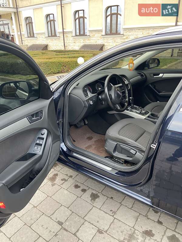 Универсал Audi A4 2010 в Сарнах