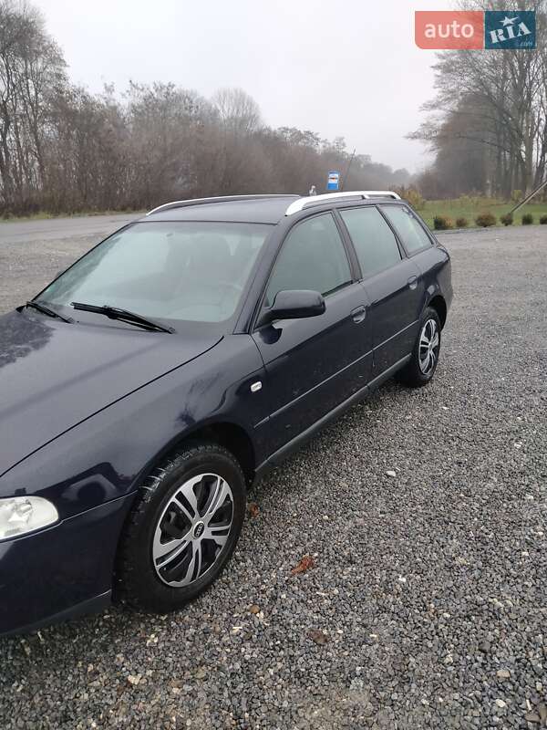 Универсал Audi A4 2000 в Збараже