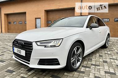 Седан Audi A4 2017 в 