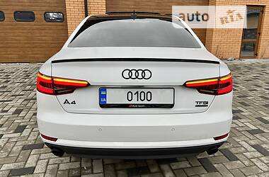 Седан Audi A4 2017 в 