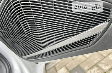 Седан Audi A4 2017 в 