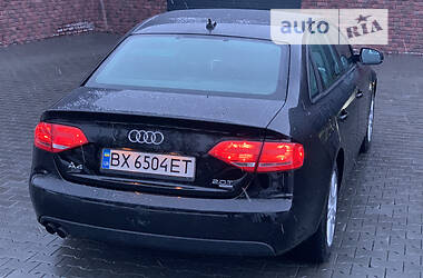 Седан Audi A4 2011 в Хмельницькому