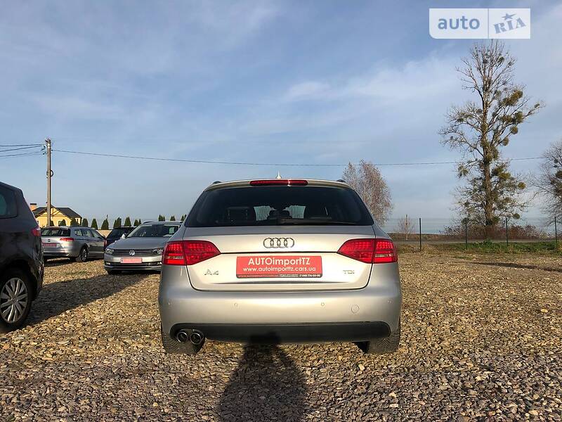 Универсал Audi A4 2011 в Львове