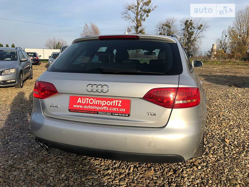 Универсал Audi A4 2011 в Львове