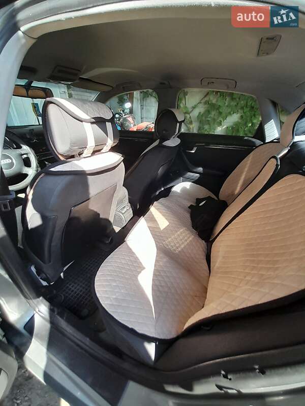 Седан Audi A4 2001 в Кременчуге фото 15 Седан Audi A4 2001 в Кременчуге