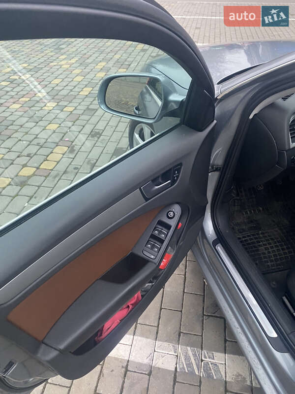 Универсал Audi A4 2010 в Луцке