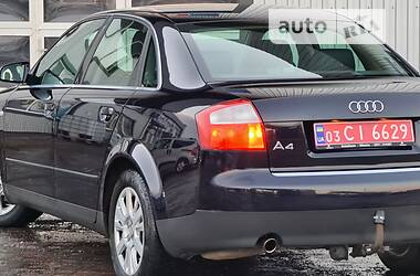 Седан Audi A4 2003 в Сарнах