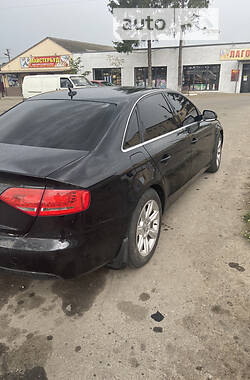 Седан Audi A4 2011 в Виннице