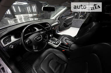 Седан Audi A4 2014 в Днепре