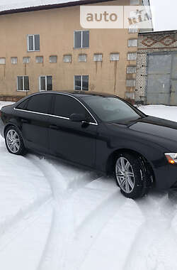 Седан Audi A4 2012 в Глухове