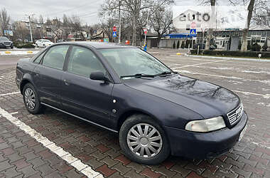 Седан Audi A4 1999 в Одесі