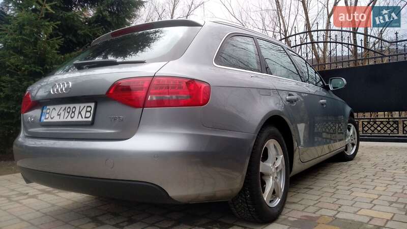 Универсал Audi A4 2010 в Бориславе