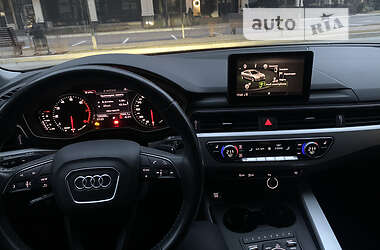 Седан Audi A4 2018 в 