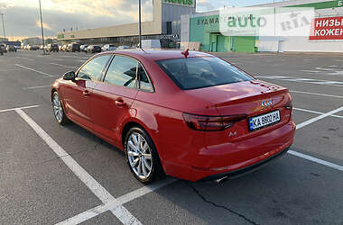 Седан Audi A4 2018 в 