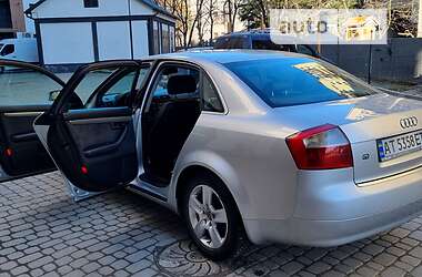 Седан Audi A4 2004 в 