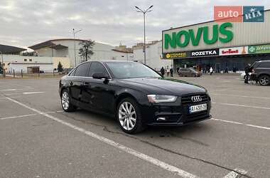Седан Audi A4 2012 в 
