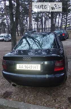 Седан Audi A4 1997 в Киеве