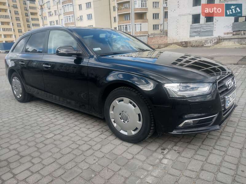 Універсал Audi A4 2013 в Самборі