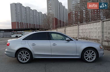 Седан Audi A4 2014 в Киеве