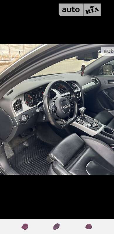 Універсал Audi A4 2015 в Чугуєві