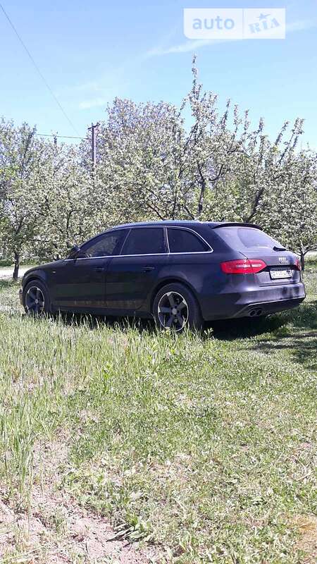 Універсал Audi A4 2015 в Чугуєві