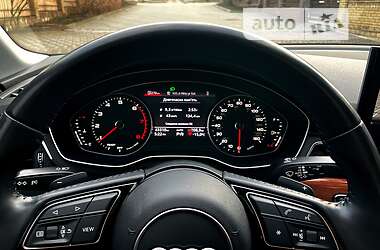 Седан Audi A4 2019 в 