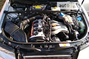 Универсал Audi A4 2002 в 