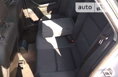 Универсал Audi A4 2002 в 