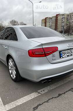 Седан Audi A4 2012 в Києві